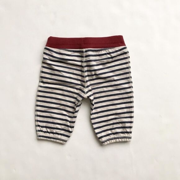 Babygap stripe casual pants EUC 0-3 months - Picture 5 of 5